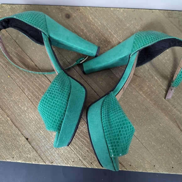 Perez Lete Green Leather Snakeskin Platform Heels Made in Mexico Size 7 - Picture 9 of 9